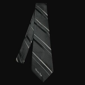 Oscar de la Renta Men's Black Charcoal Gray Stripe Silk Tie Vintage Necktie 52"